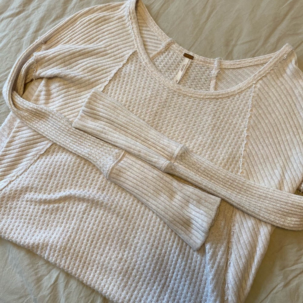 Cream thermal top